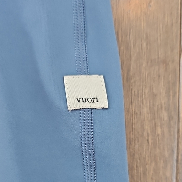 Vuori Daily Legging, Light French Blue, Size Small - Picture 2 of 13